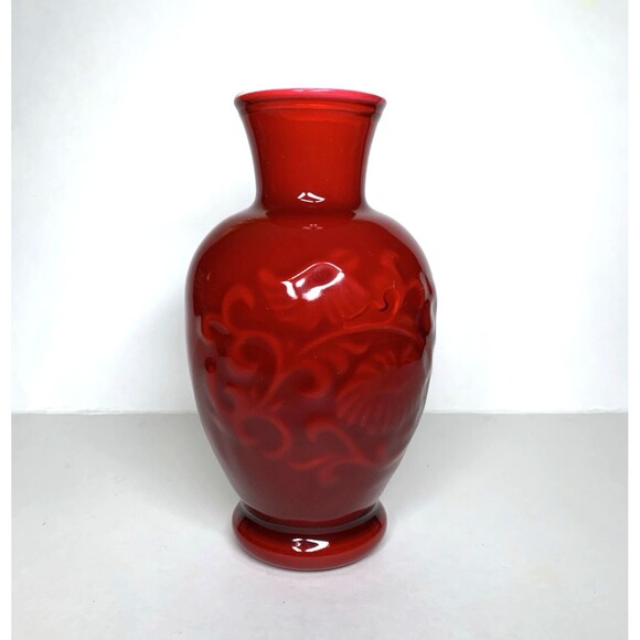 Vintage Avon Red Glass Vase Spring Bouquet Jade Blossom Fragranced - Picture 3 of 10